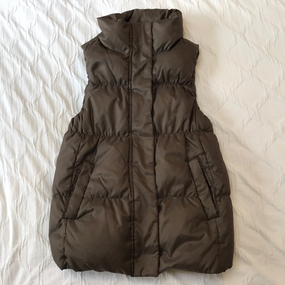 Gap vest